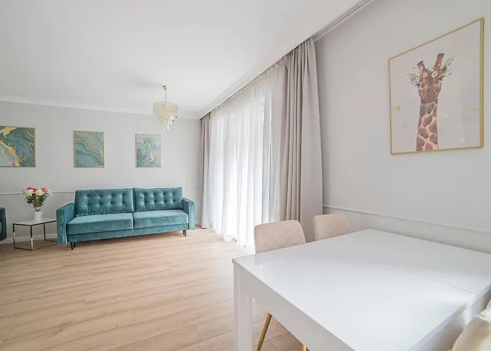 Giraffe Glamour * Danzig